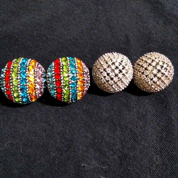 Jewelry - Vintage Earrings